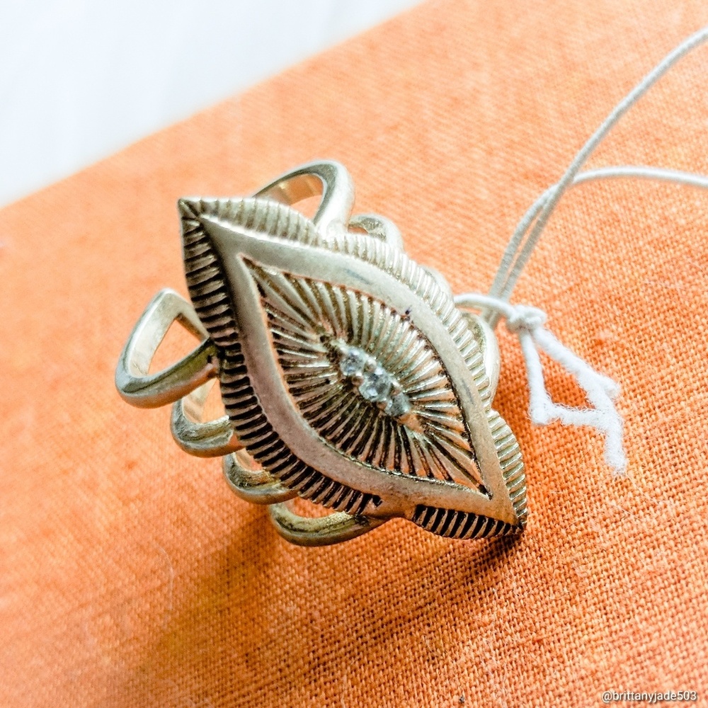 🆕Ettika •Fortune Teller's Secret• Gold Ring - Picture 3 of 7